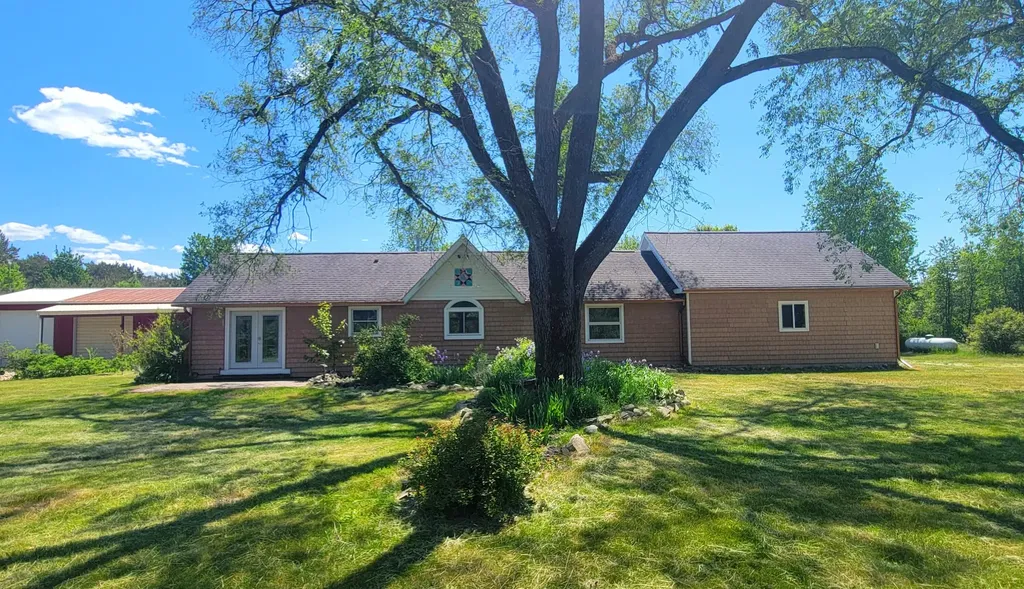 13625 Potter Road Maple Grove Township MI 49614