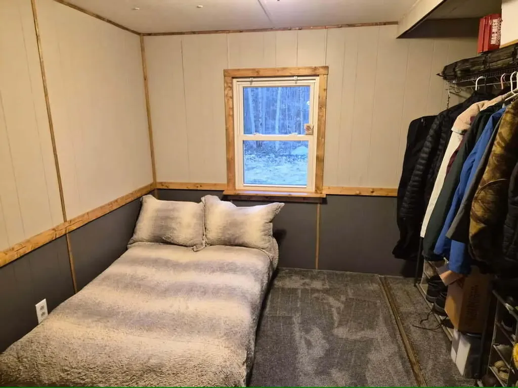 9807 N Maple Hill Road Reynolds Township MI 49329