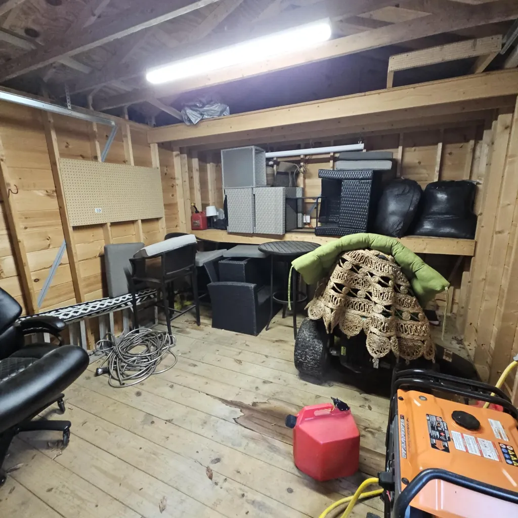 9138 White Pine Drive Morton Township MI 49346