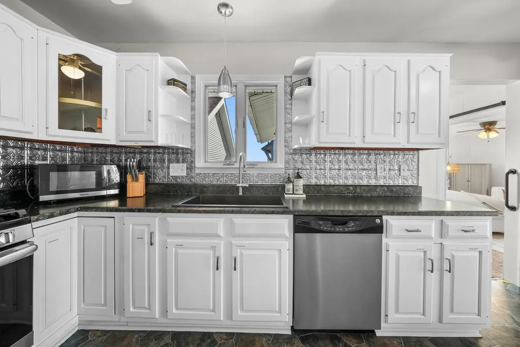 6789 W Redman Drive Unknown City MI 49651