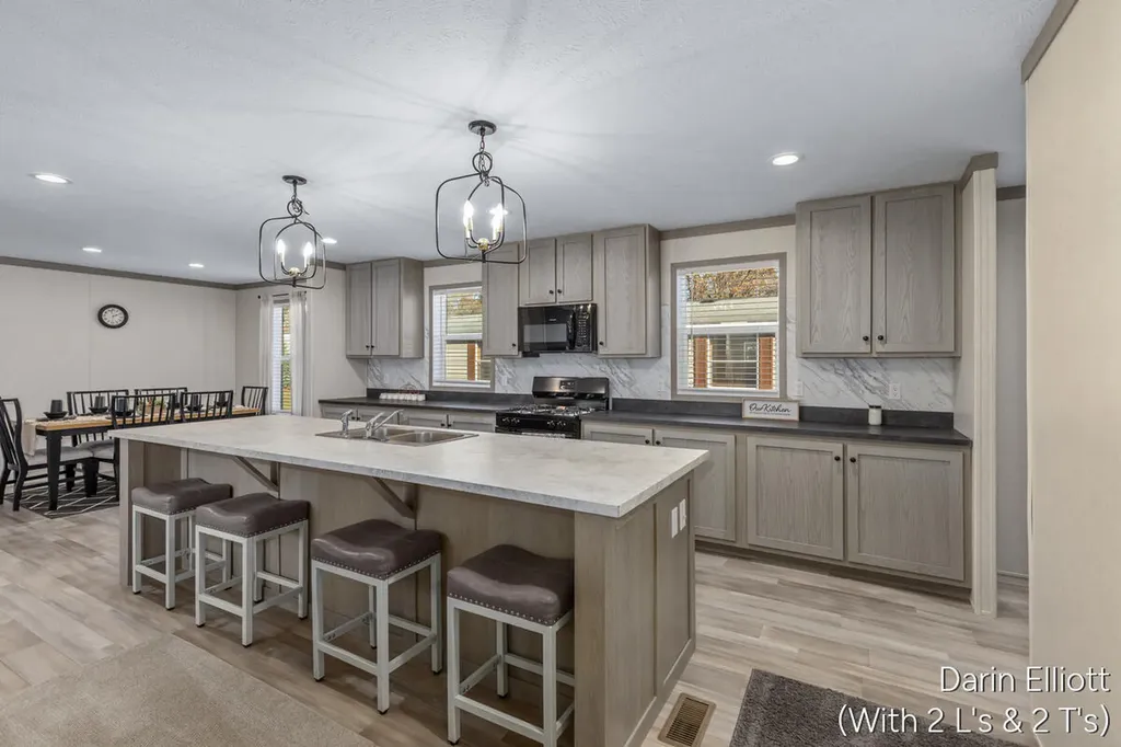 1133 Yeomans Street Easton Township MI 48846