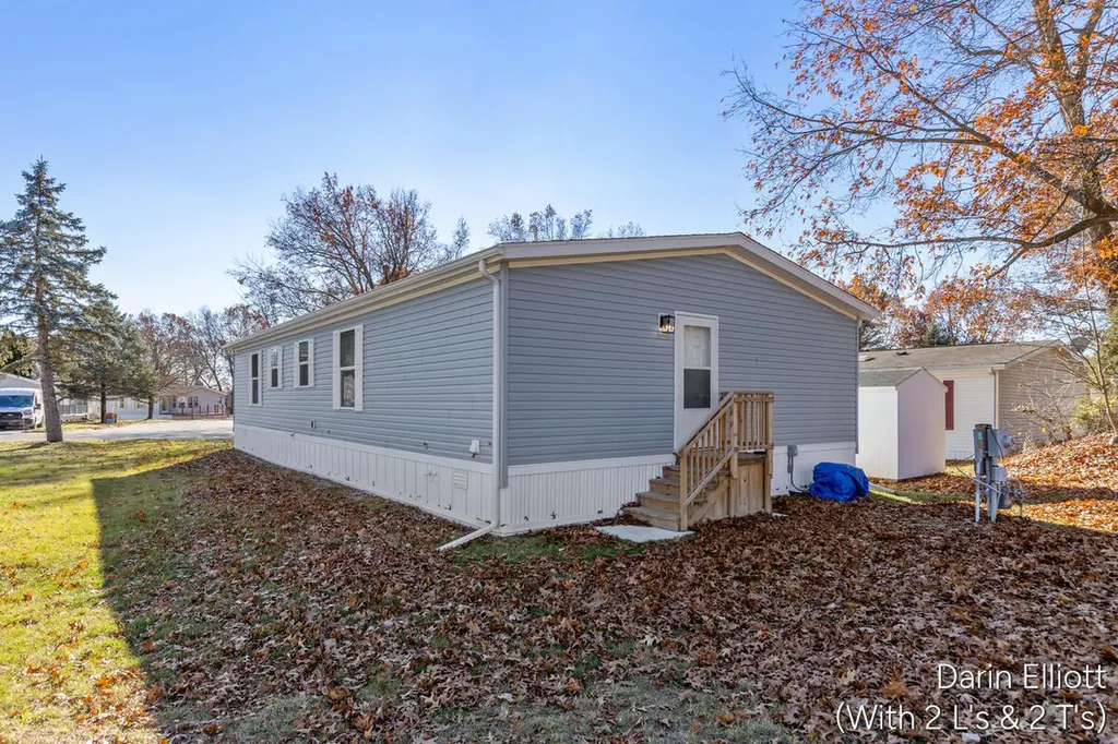 1133 Yeomans Street Easton Township MI 48846