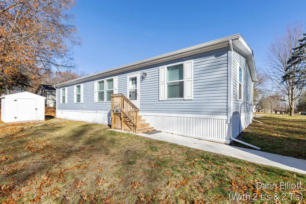 1133 Yeomans Street Easton Township MI 48846