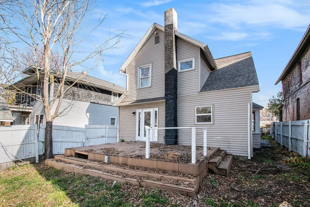 1559 Coit Avenue NE Grand Rapids City MI 49505