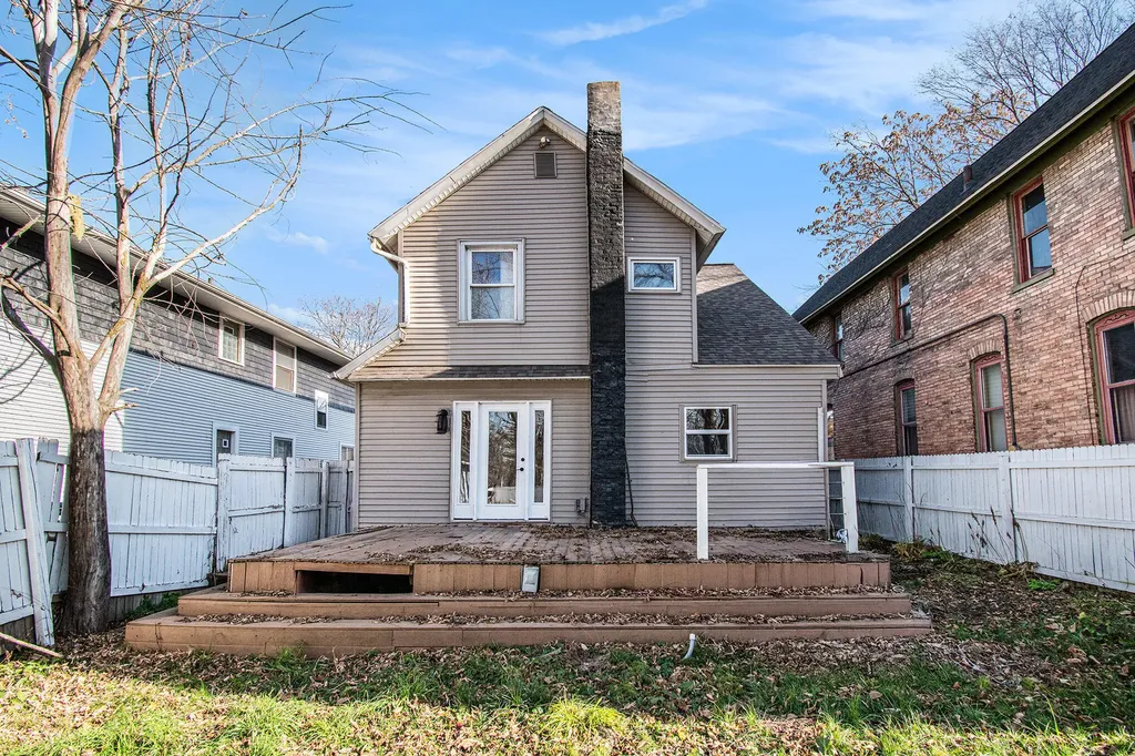 1559 Coit Avenue NE Grand Rapids City MI 49505