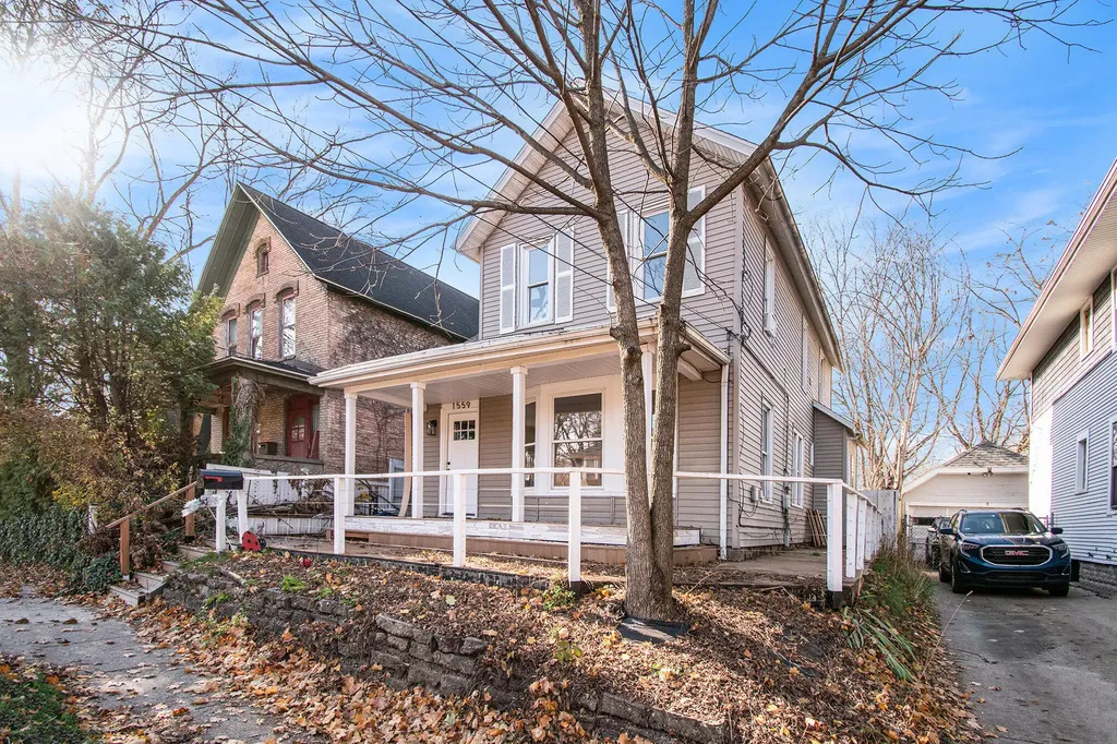 1559 Coit Avenue NE Grand Rapids City MI 49505