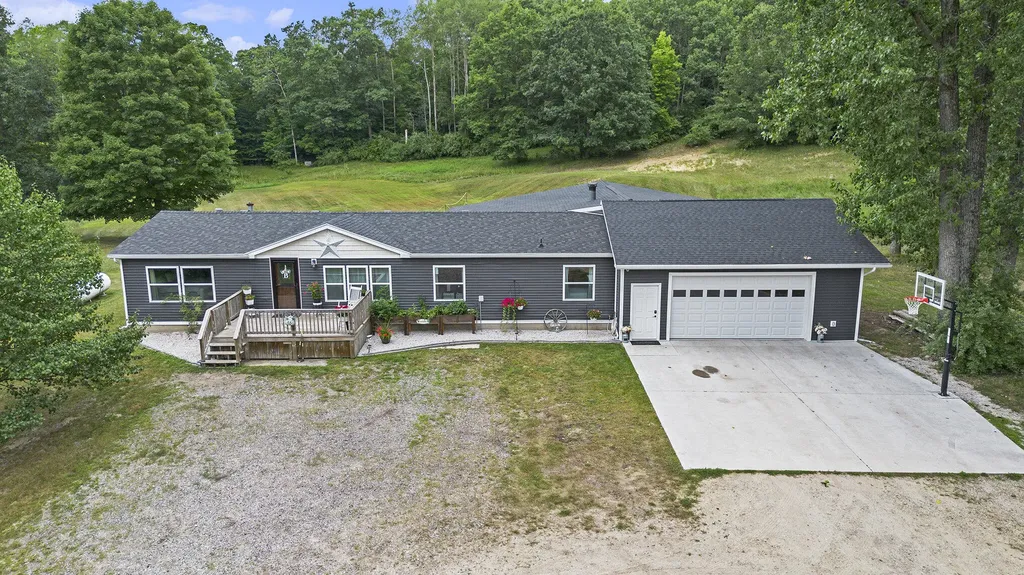 8861 S Big Buck Lane Garfield Township MI 49337