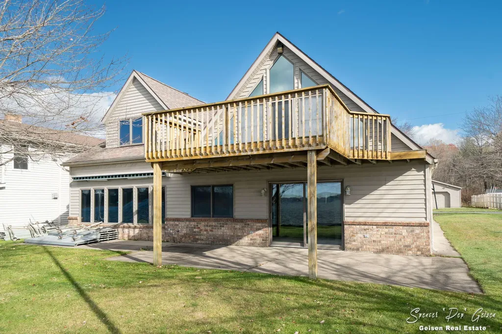 8591 Hidden Trail Orleans Township MI 48865