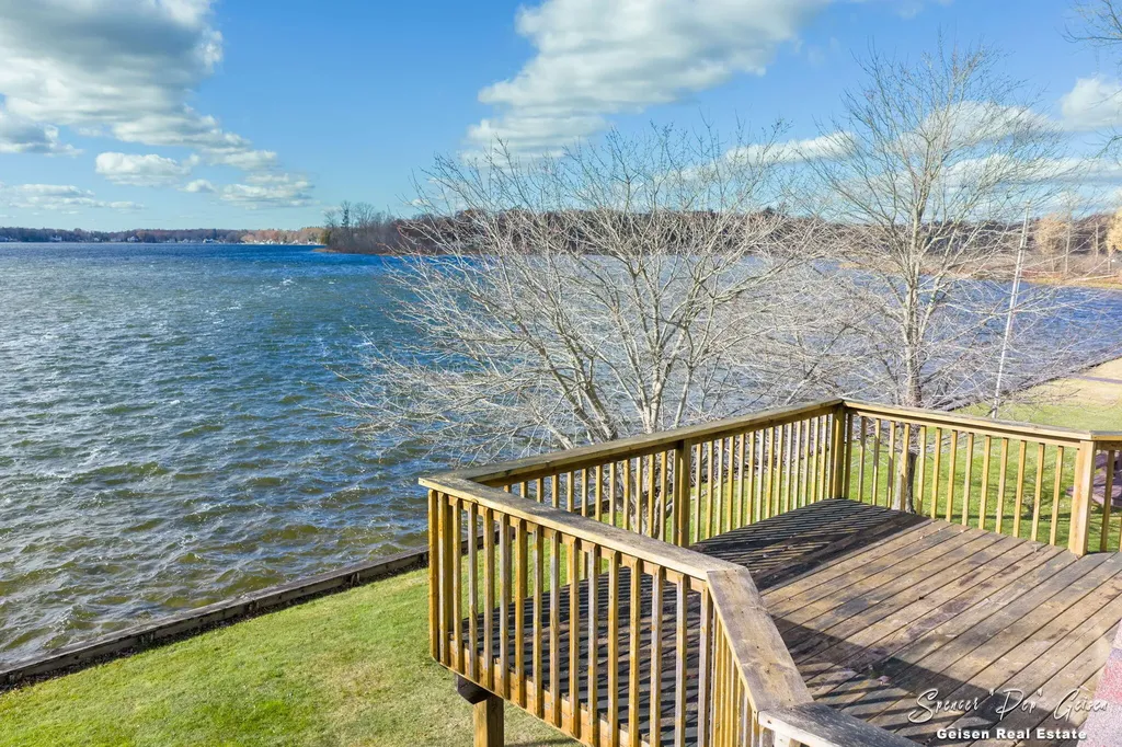 8591 Hidden Trail Orleans Township MI 48865