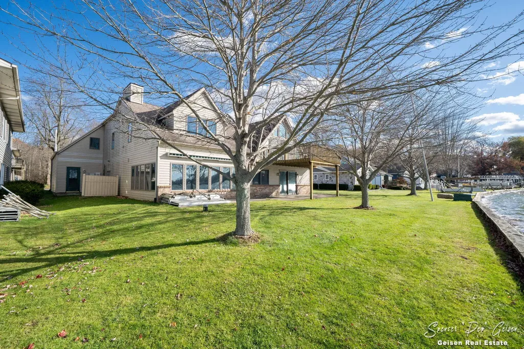 8591 Hidden Trail Orleans Township MI 48865
