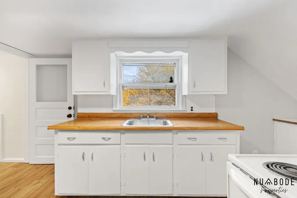 1514 6th Street Muskegon City MI 49441