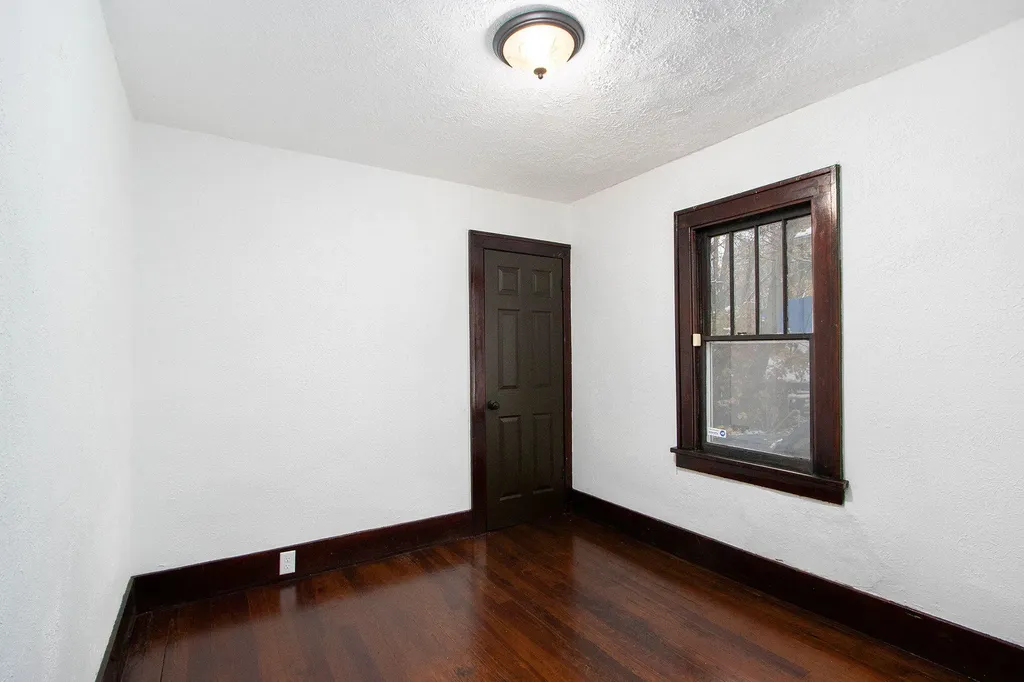 448 Whitcomb Street Kalamazoo City MI 49001