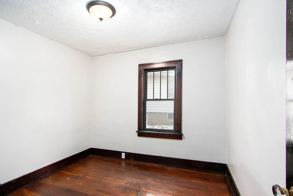 448 Whitcomb Street Kalamazoo City MI 49001
