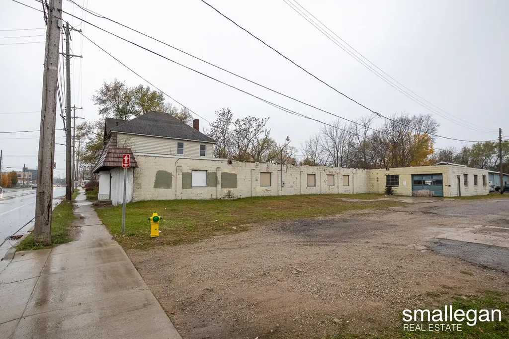 866 Portage Street Kalamazoo City MI 49001