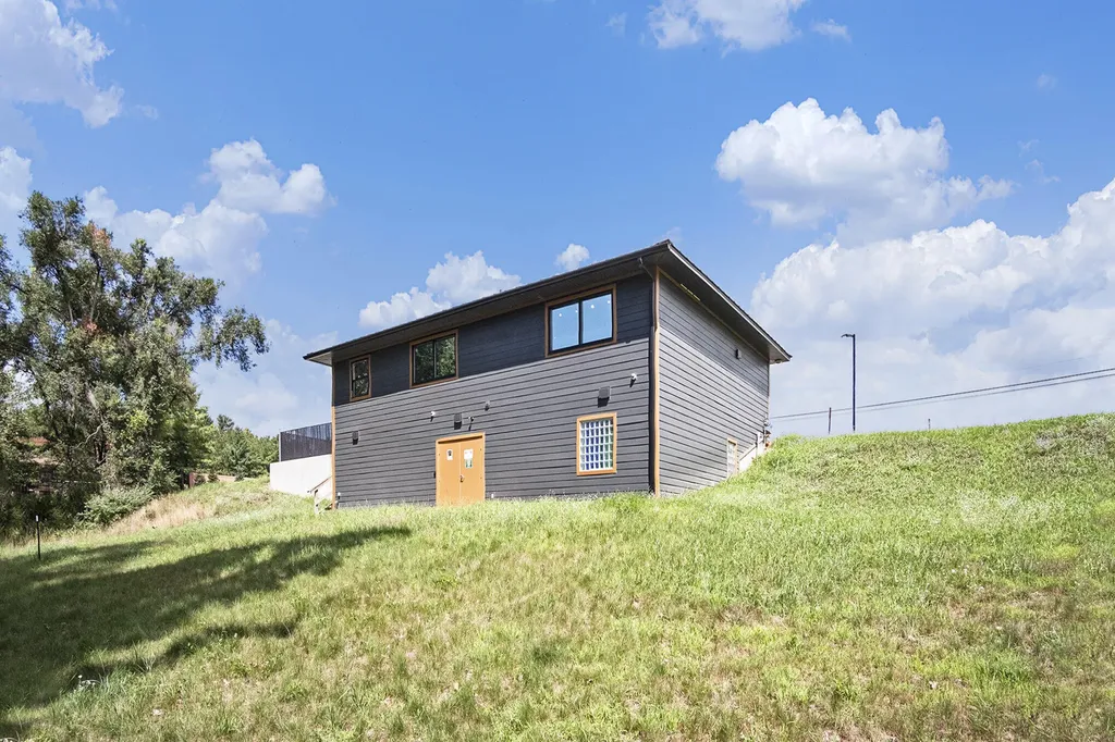 520 S 3rd Street Big Rapids City MI 49307