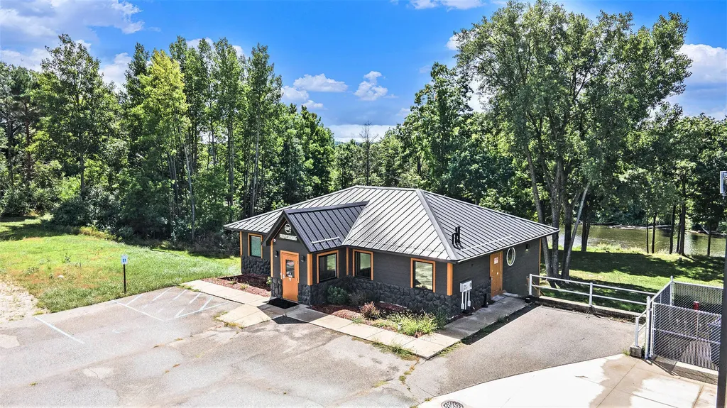 520 S 3rd Street Big Rapids City MI 49307