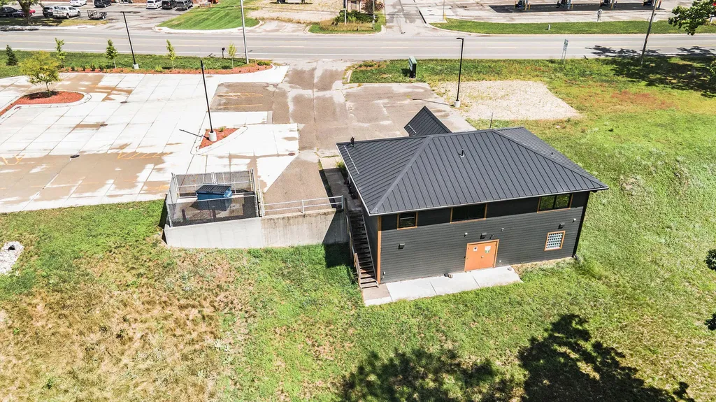 520 S 3rd Street Big Rapids City MI 49307