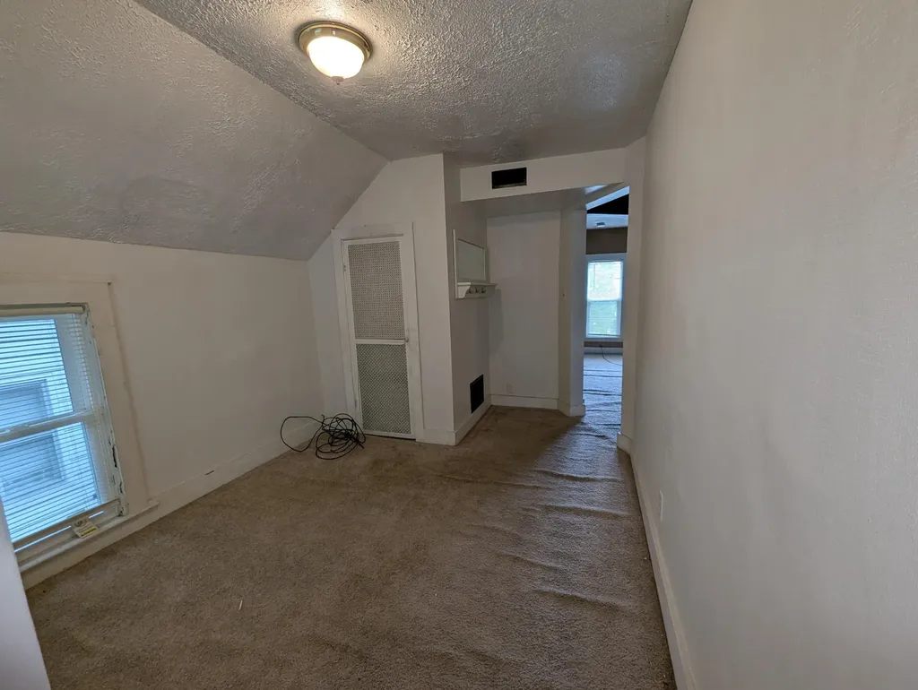 1420 Buffalo Avenue NE Grand Rapids City MI 49505