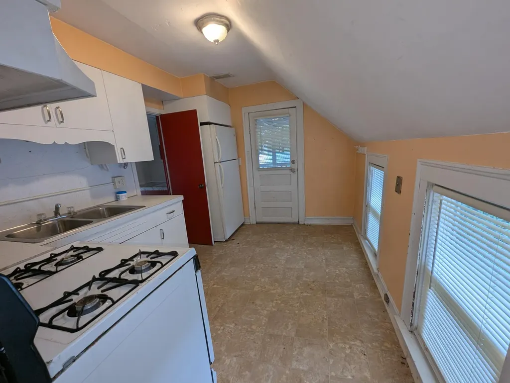 1420 Buffalo Avenue NE Grand Rapids City MI 49505