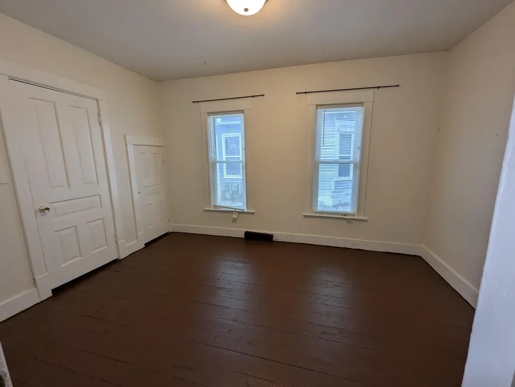 1420 Buffalo Avenue NE Grand Rapids City MI 49505