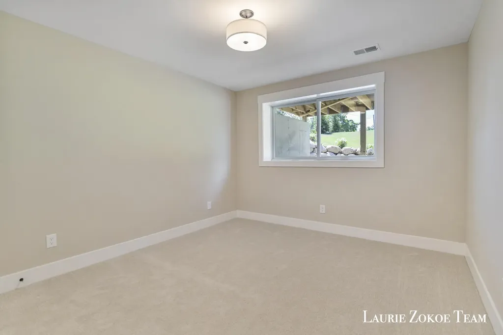4345 Tallman Woods Drive NW Walker City MI 49534