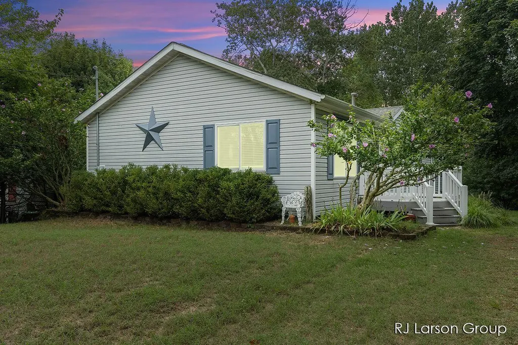 1007 Orchard Avenue Casco Township MI 49090