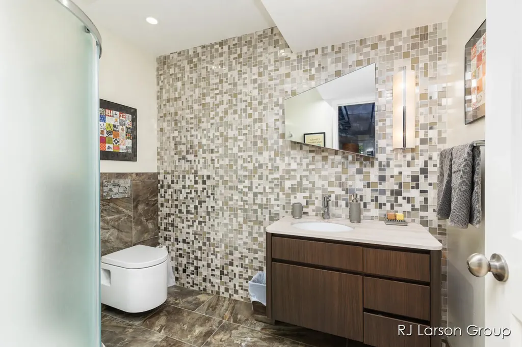 1007 Orchard Avenue Casco Township MI 49090