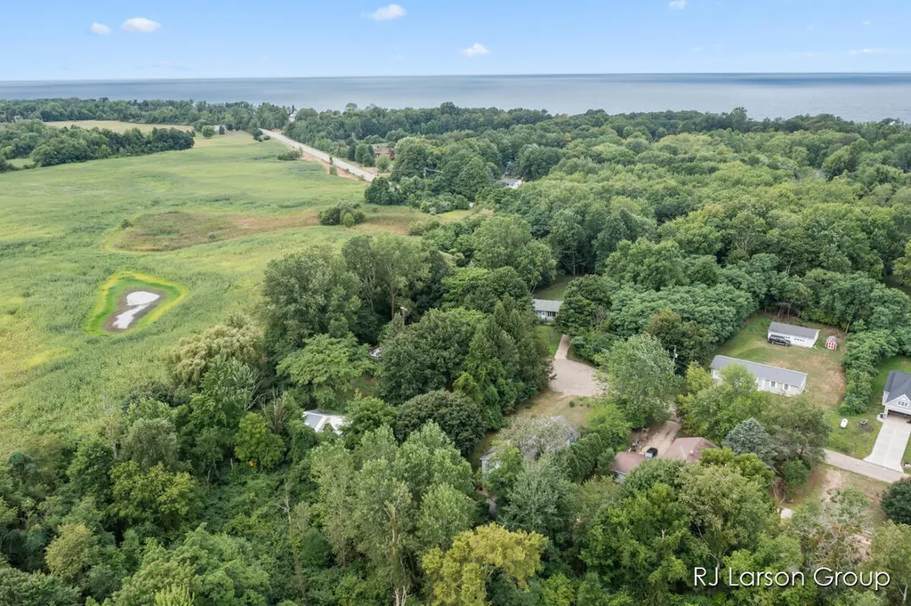 1007 Orchard Avenue Casco Township MI 49090
