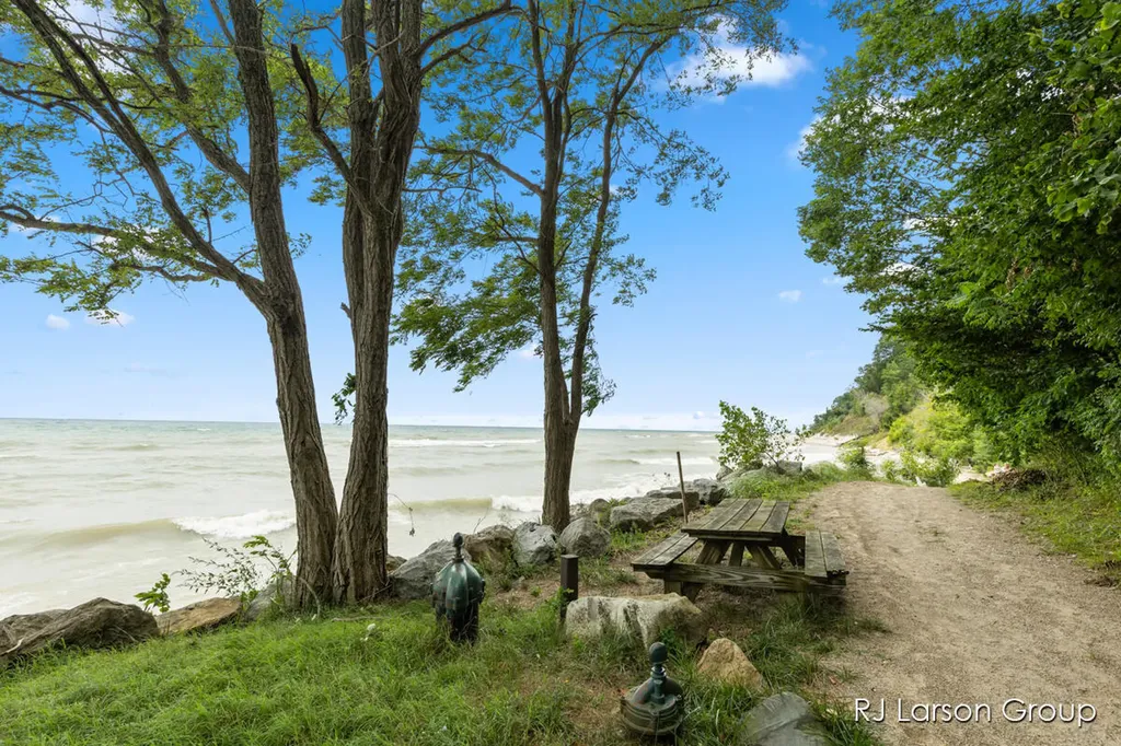 1007 Orchard Avenue Casco Township MI 49090