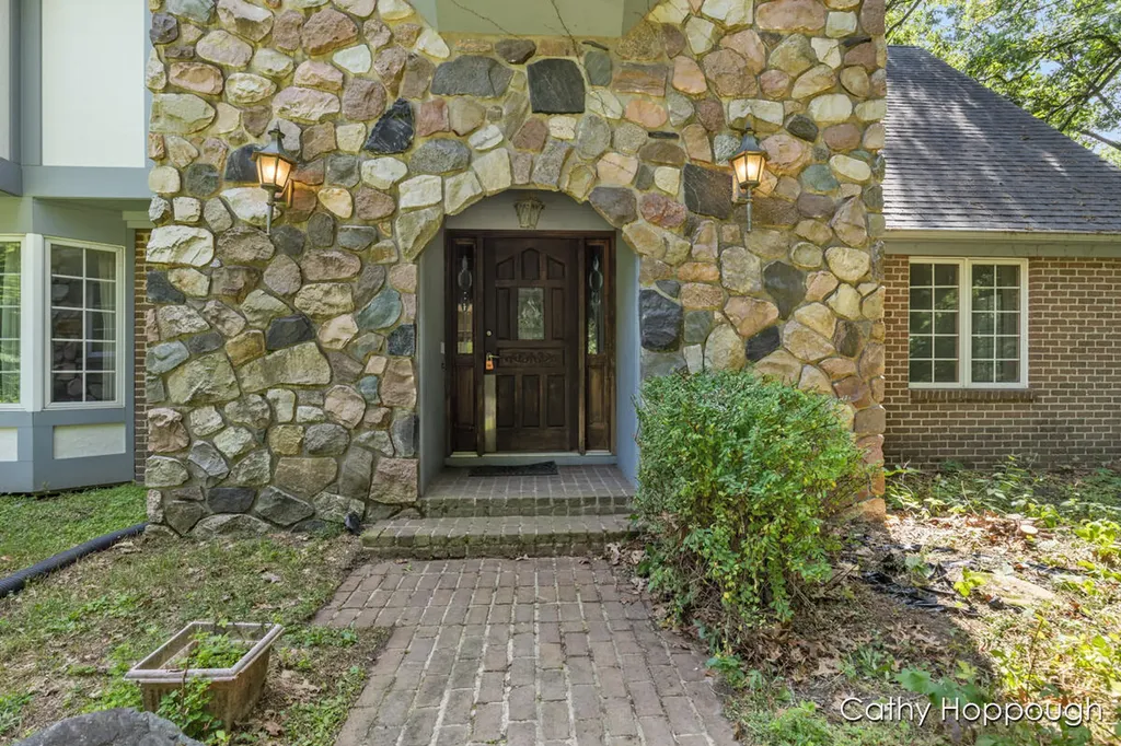 735 Prairie Creek Road Ionia Township MI 48846