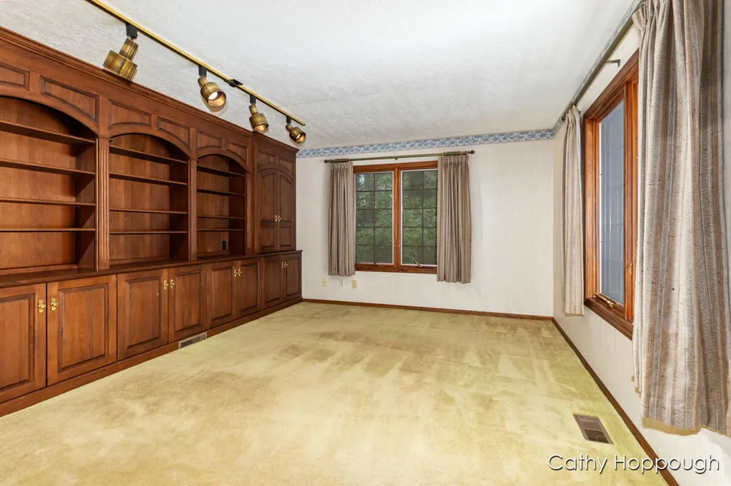 735 Prairie Creek Road Ionia Township MI 48846