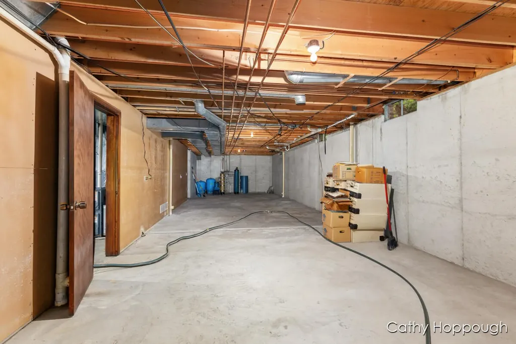 735 Prairie Creek Road Ionia Township MI 48846