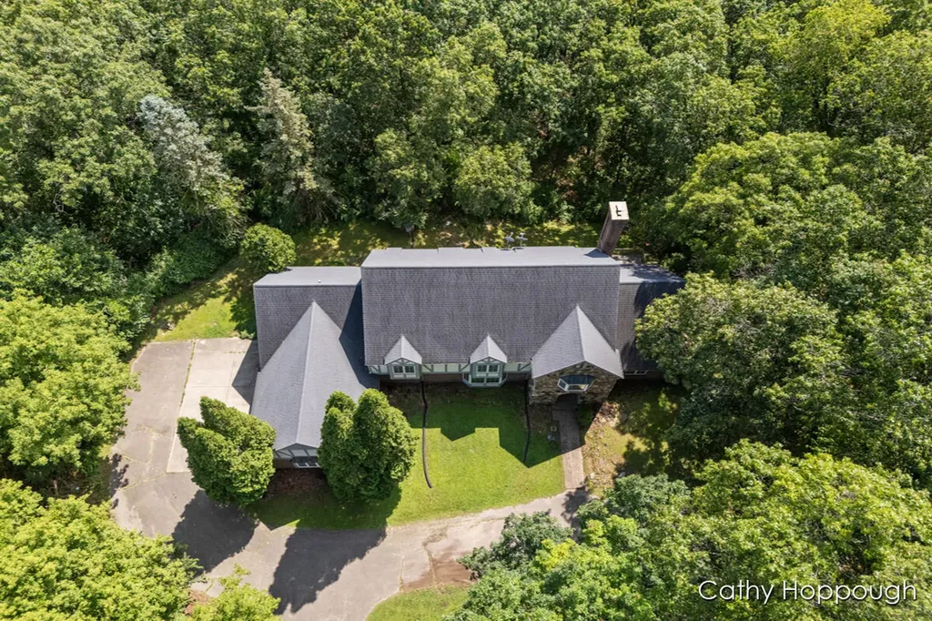 735 Prairie Creek Road Ionia Township MI 48846