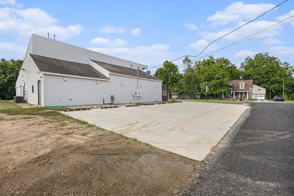 403 S Main Street Crystal Township MI 48818