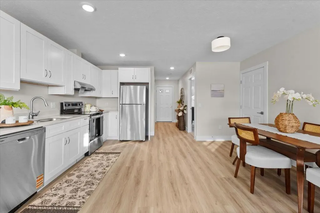 448 Pleasant Street SW Grand Rapids City MI 49503