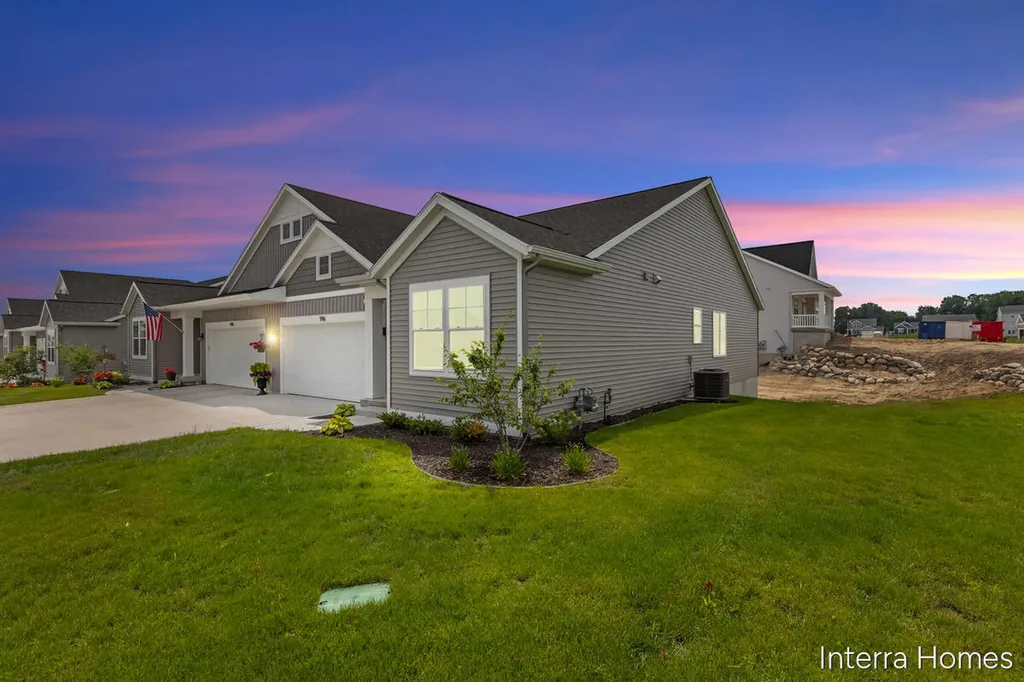 996 Scioto Drive NW Alpine Township MI 49321