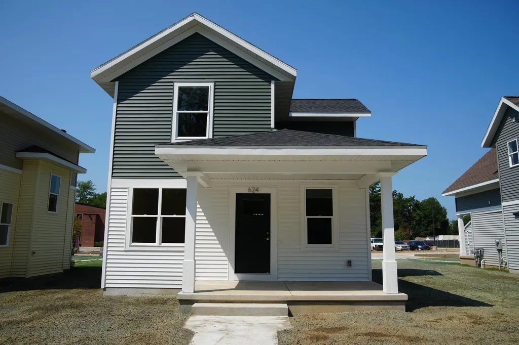 2066 Linden Avenue SE Grand Rapids City MI 49507