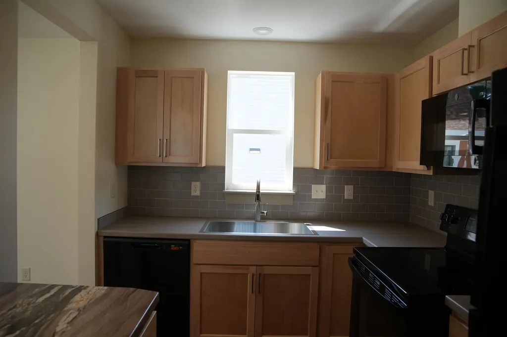 2089 Linden Avenue SE Grand Rapids City MI 49507