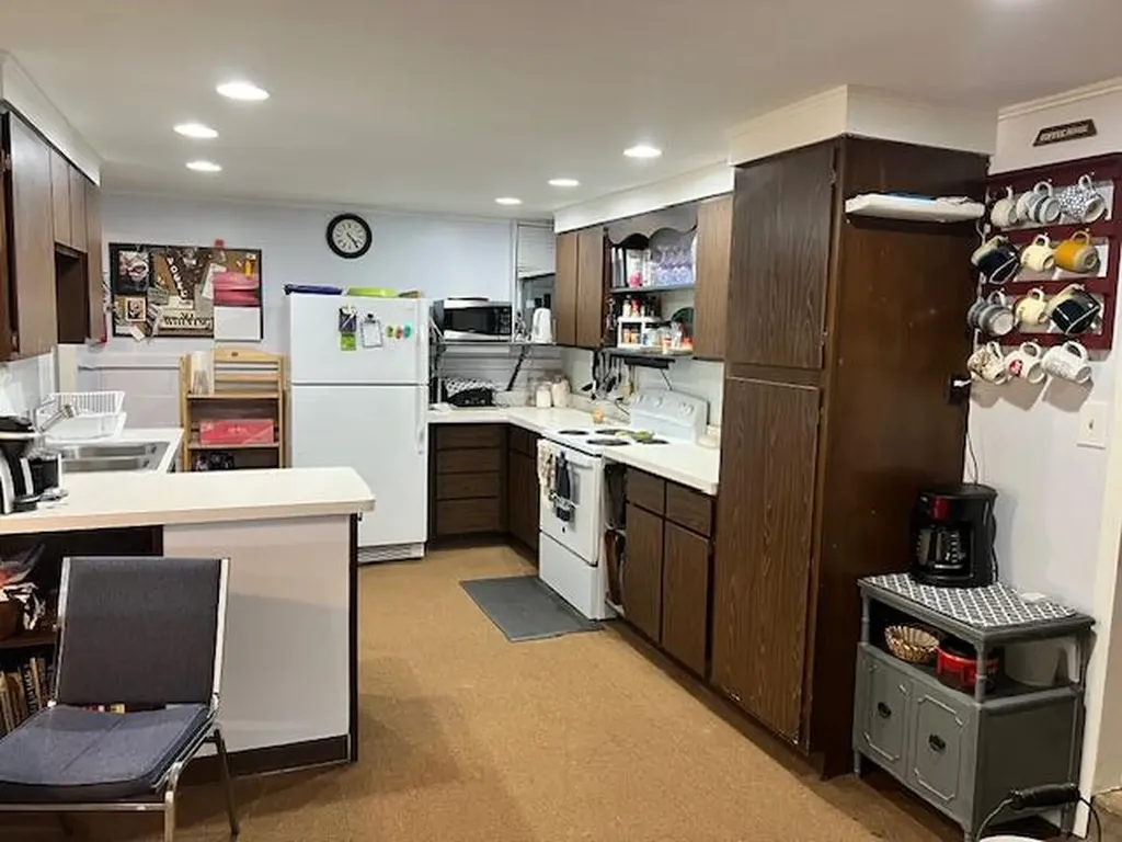 5701 Head Lake Road Hope Township MI 49058