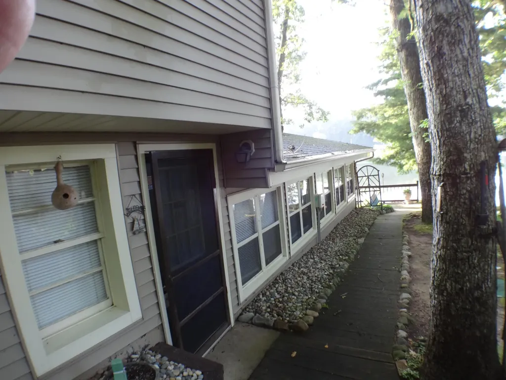 5701 Head Lake Road Hope Township MI 49058