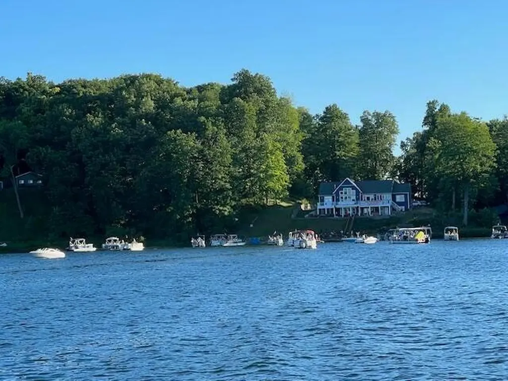 5701 Head Lake Road Hope Township MI 49058