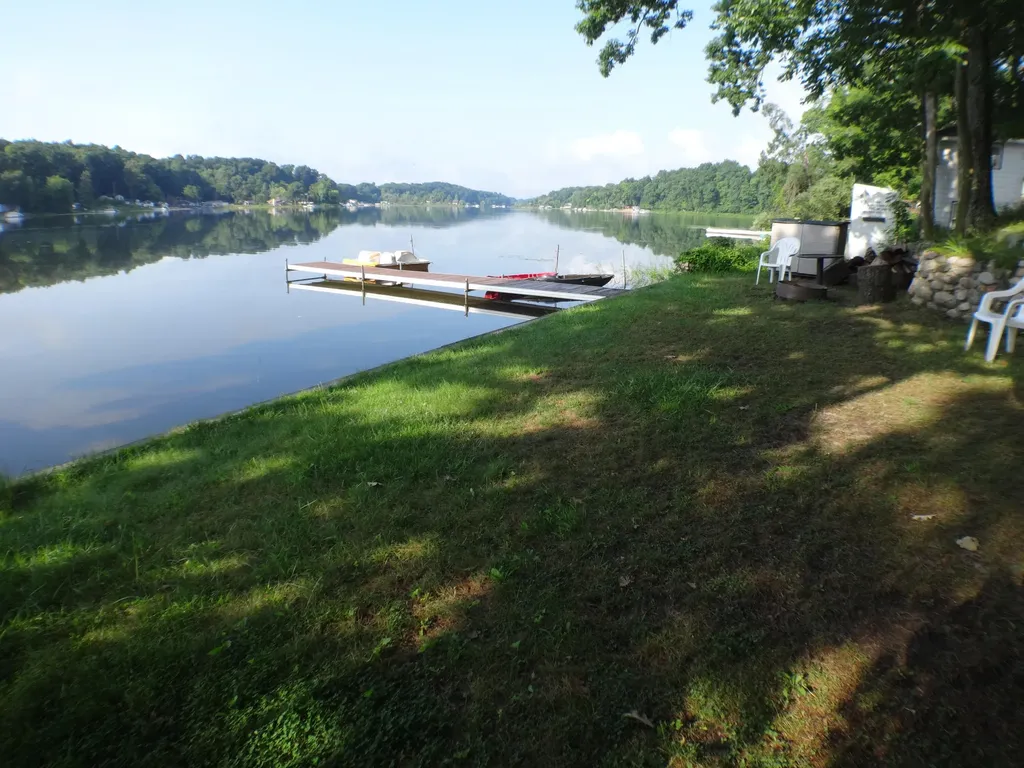 5701 Head Lake Road Hope Township MI 49058