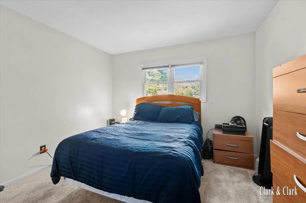 2630 Chatham Woods Drive SE Cascade Charter Township MI 49546