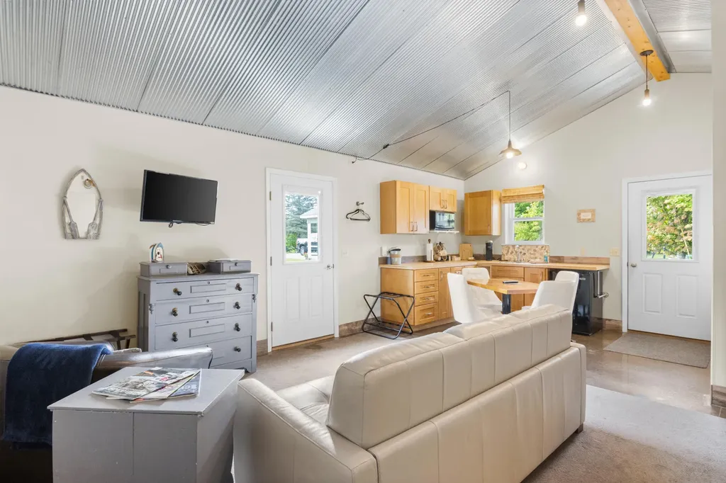4871 Us Highway 31 N Torch Lake Township MI 49622