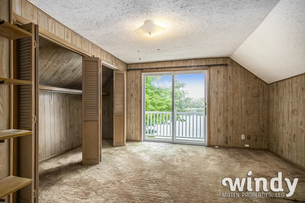 7927 Lakewood Drive Coloma Charter Township MI 49038
