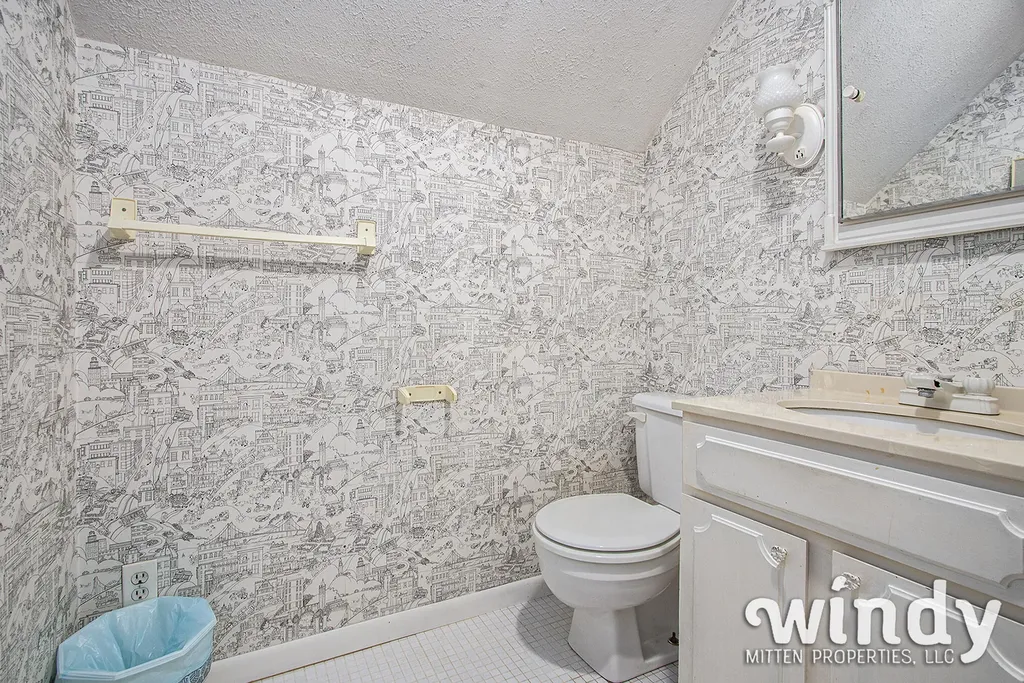 7927 Lakewood Drive Coloma Charter Township MI 49038