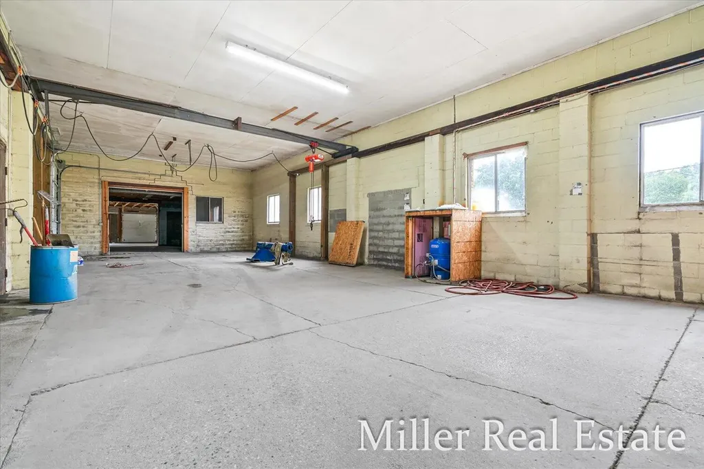 1065 W Green Street Hastings City MI 49058