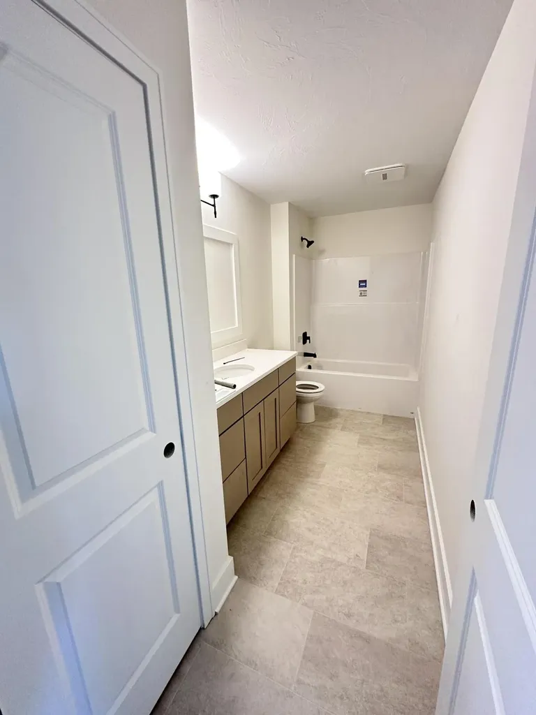 8206 Eagle Peak Drive Georgetown Charter Township MI 49428