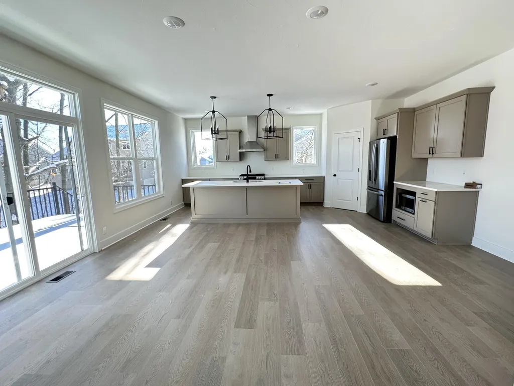8206 Eagle Peak Drive Georgetown Charter Township MI 49428