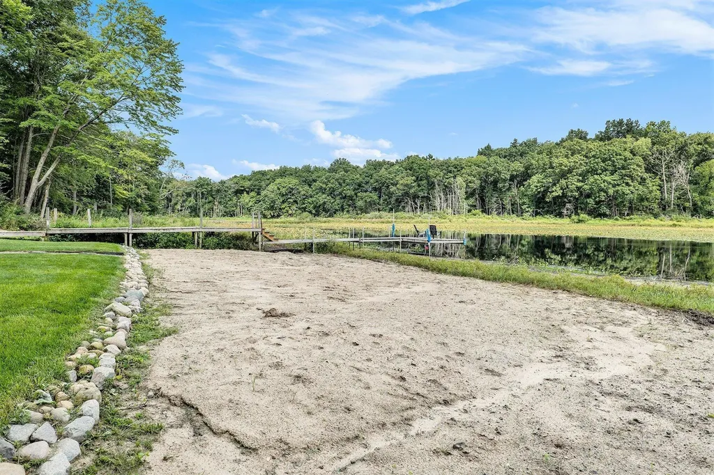 7805 Cougar Drive Prairieville Township MI 49046